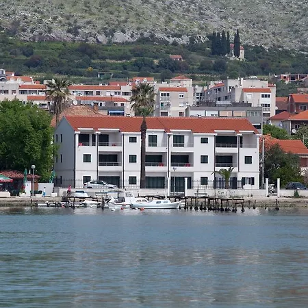 Svjetlana * Trogir