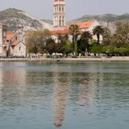 Svjetlana Apartman Trogir