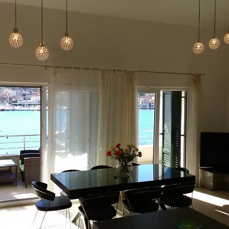 Svjetlana Trogir
